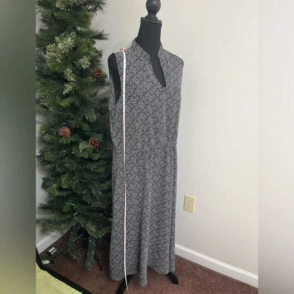 ANNE KLEIN, XL Drawstring Waist, Black and White Dress - Picture 4 of 9